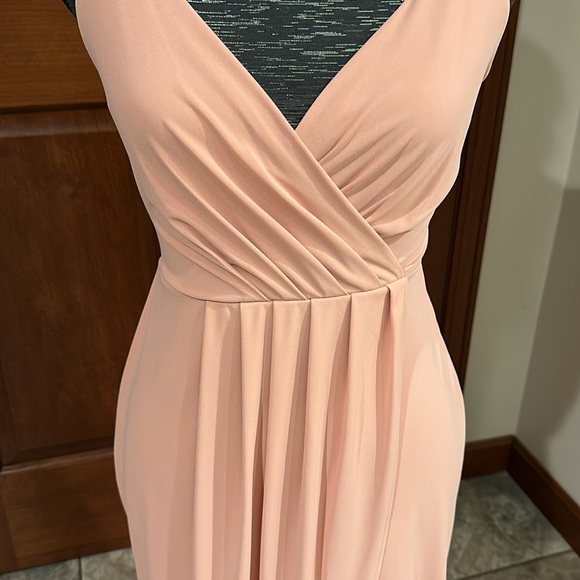 V neck, Hi-Lo long dress - Picture 5 of 7